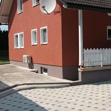 Apartment Igor - Holiday Home Ostarije Exteriér fotografie