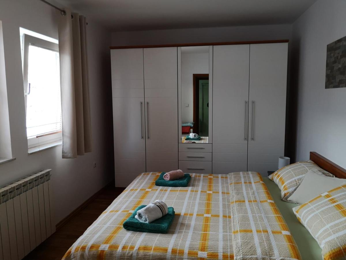 Apartment Igor - Holiday Home Ostarije Exteriér fotografie