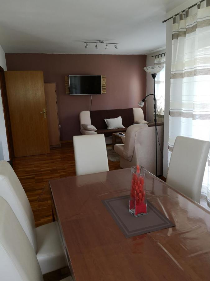 Apartment Igor - Holiday Home Ostarije Exteriér fotografie